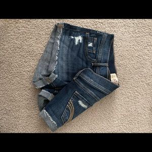 Women’s low rise shorts